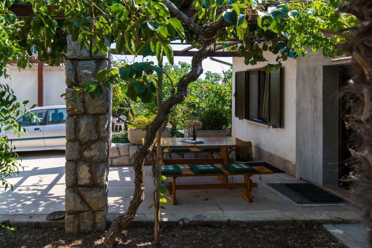 Apartman Babic คิร์ก ภายนอก รูปภาพ