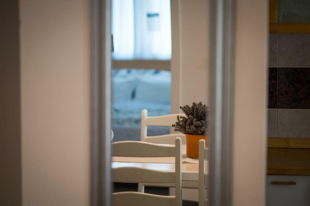 Apartman Babic คิร์ก ภายนอก รูปภาพ