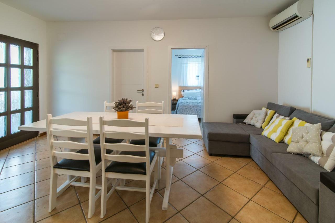 Apartman Babic คิร์ก ภายนอก รูปภาพ